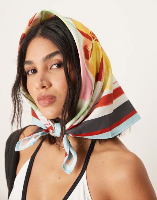 ASOS DESIGN - Foulard medio con stampa floreale effetto acquerello, 3 di 3