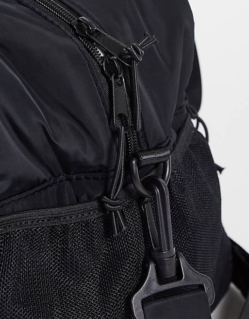 black Synthétique ASOS pour homme Fourre-tout 22 litres en nylon rembourré à logo Homme Sacs Cabas et sacs de week-end 