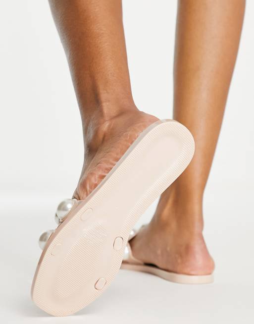 ASOS DESIGN Foxhill faux pearl jelly flat sandals in beige, 2 of 4
