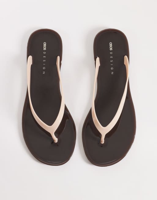 ASOS DESIGN - Foxton - Jelly teenslippers in chocoladebruin en beigeroze, 2 van 4