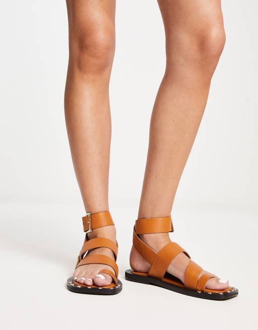 Tan toe loop on sale sandals