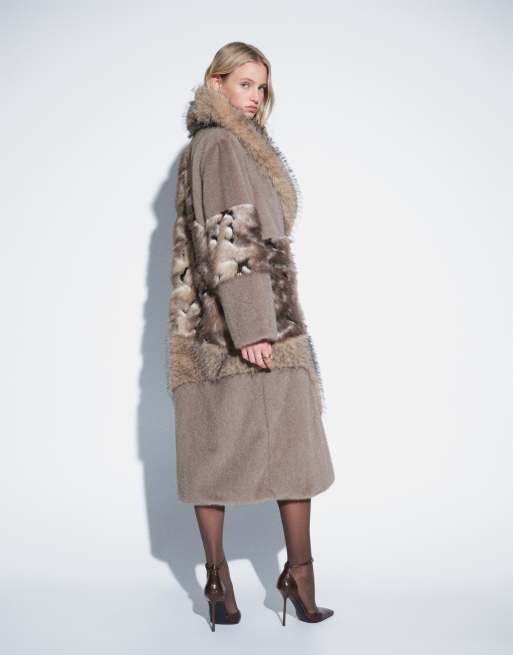ASOS DESIGN frakke i lang model med lapper i imiteret pels i lysebrun, 4 af 5