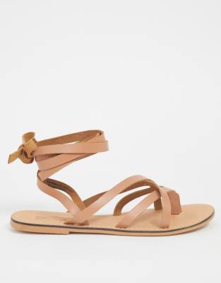 tan strappy flats