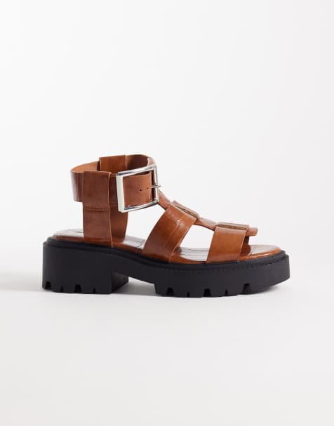 ASOS DESIGN – Freddy – Jasnobrązowe sandały typu fisherman na obcasie i grubej podeszwie - view 1