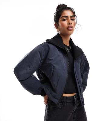 ASOS DESIGN - Freizeitjacke in Marineblau mit Rippstrick-Kragen-Grün