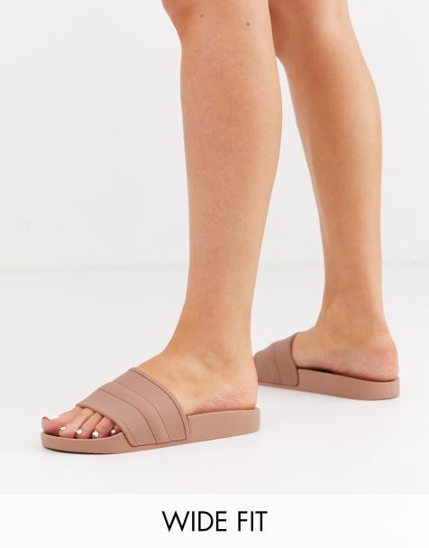 ASOS DESIGN – Freya – Badesandalen in Beige, weite Passform