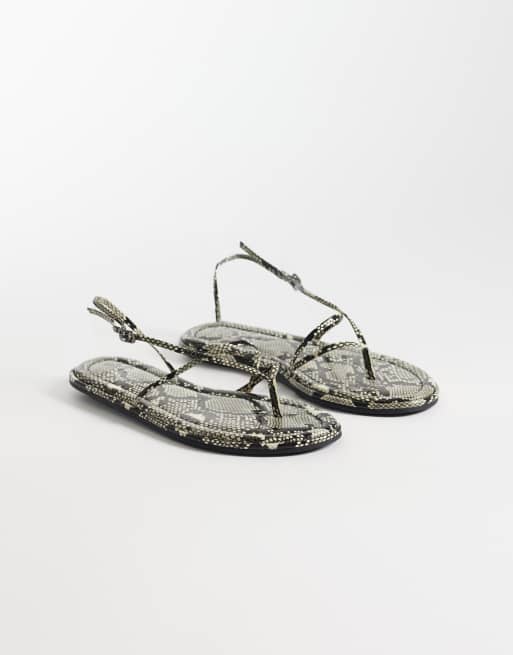 ASOS DESIGN - Freya - Platte teensandalen met bandjes en slangenprint, 2 van 4