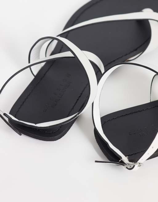 ASOS DESIGN - Friction - Hvide sandaler i ægte læder, 3 af 4