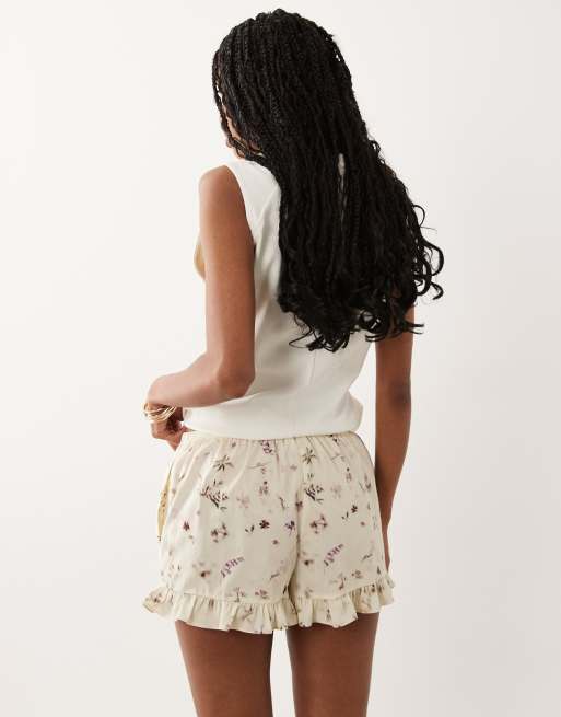 ASOS DESIGN frill hem shorts in ditsy print - part of a set, 5 of 5