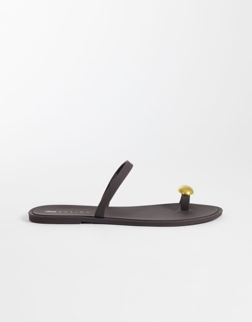 ASOS DESIGN - Fritzi - Chokoladebrune jelly-sandaler med guldfarvede detaljer, 2 af 4