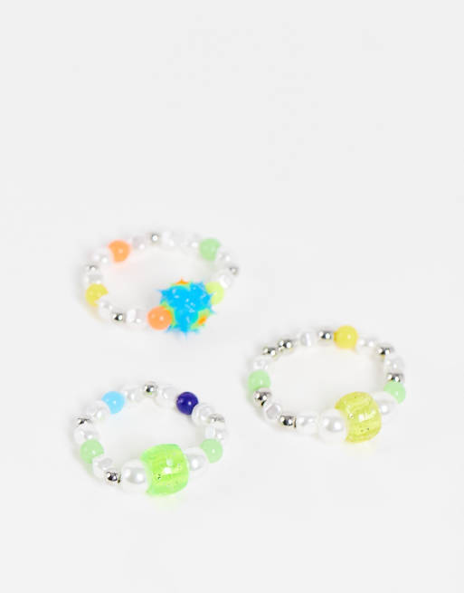 ASOS DESIGN – Fröhlich buntes Ring-Set mit Perlenverzierung im 3er-Pack