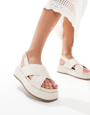 ASOS DESIGN - Frosty - Zweiteilige Sandalen in Wollweiß mit dicker Sohle-Neutral