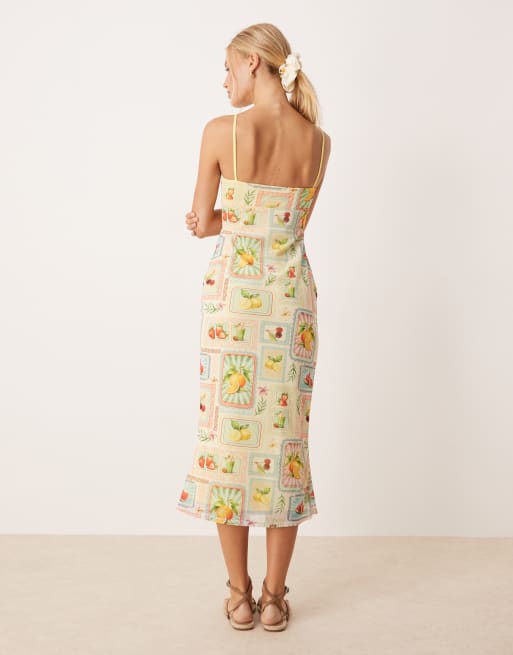 ASOS DESIGN – Fruktmönstrad midiklänning i mesh med smala axelband och dragsko framtill, 4 av 4