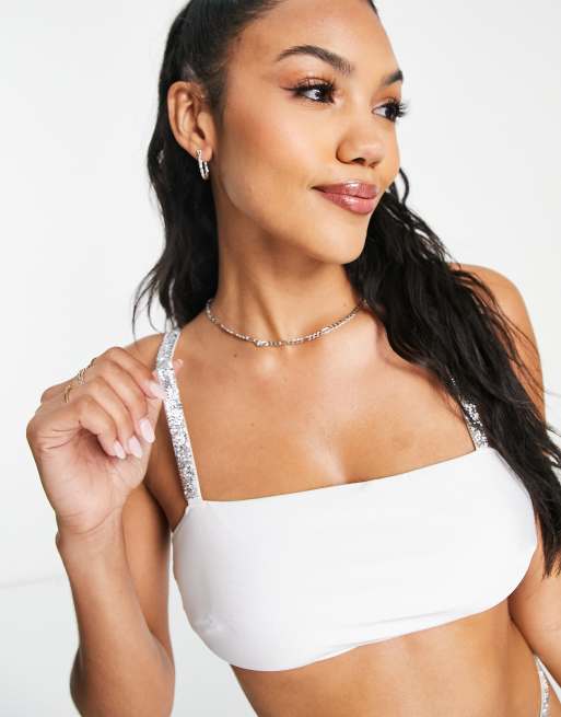 ASOS DESIGN Fuller Bust – Biała góra od bikini z paseczkami z kryształkami, 4 z 4