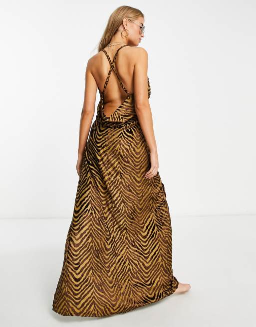 ASOS DESIGN Fuller Bust - Midaxi-strandkjole med cami-slip i leopardprint, 2 af 4