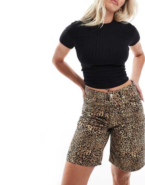 Asos Design - Fuller Bust - Sort ribstrikket t-shirt i smal pasform - view 1