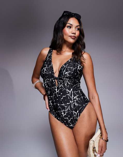 ASOS DESIGN – Fuller Bust – Tief ausgeschnittener Badeanzug in Schwarz-Weiß mit Blumenmuster und Zierausschnitt - view 1