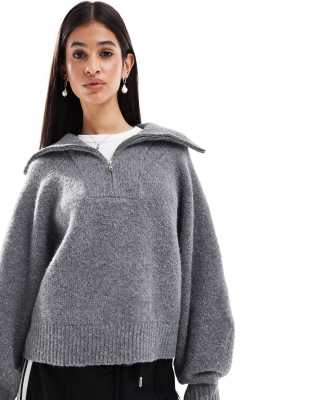 funnel neck sweater with zip in clean yarn in charcoal-Gray