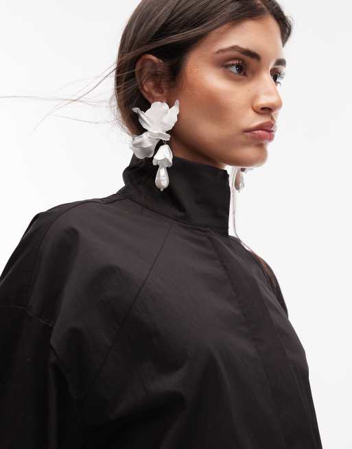 ASOS DESIGN - Giacca tecnica nera con scollo a imbuto e dettaglio a pieghe sulle maniche