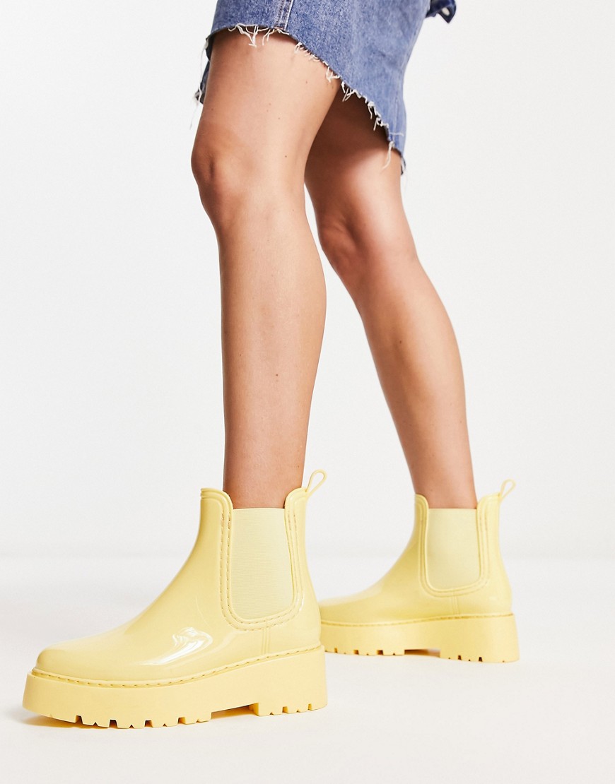 ASOS DESIGN Gadget chunky chelsea wellies in pastel yellow