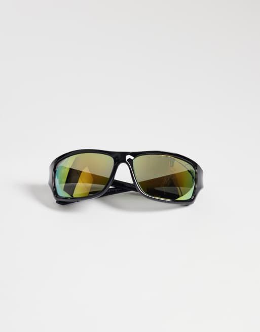 ASOS DESIGN - Gafas de sol negras con diseño envolvente y lentes ámbar reflectantes, 3 de 3