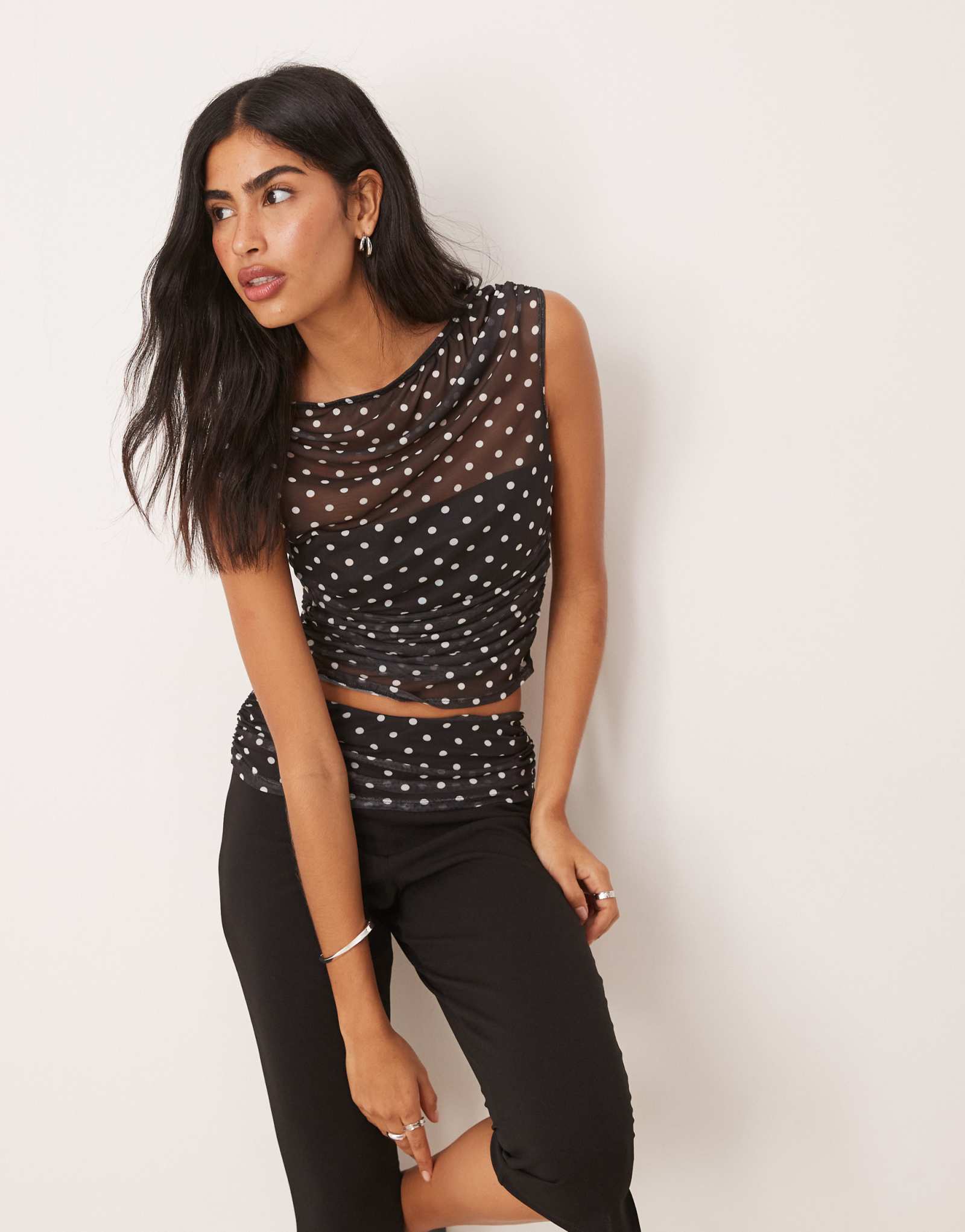 Сетчатый топ ASOS DESIGN со сборкой и короткими рукавами с открытыми плечами в черный горошек - часть комплекта