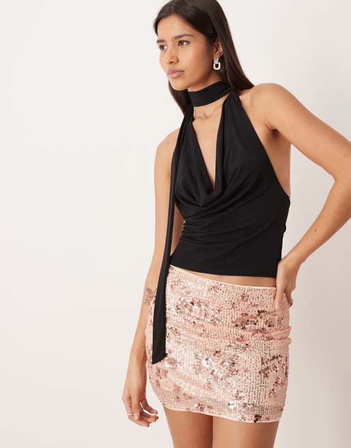 ASOS DESIGN - Gebloemde minirok bedekt met lovertjes in roségoud, 2 van 5