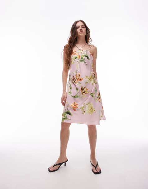 ASOS DESIGN – Geblümtes, mittellanges Schlupfkleid mit Schnürung vorn - view 1