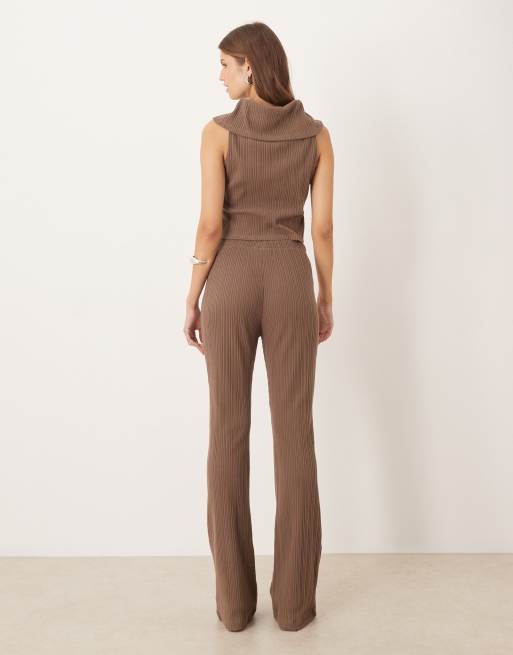 ASOS DESIGN - Geborstelde broek met verschillende ribbels in chocoladebruin, deel van co-ord set , 4 van 5