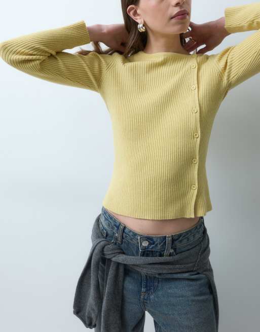 ASOS DESIGN gebreid asymmetrisch vest met knoopsluiting in buttermilk, 2 van 4