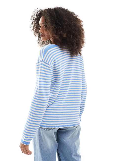 ASOS DESIGN - Gebreid oversized gestreept vest met V-hals en gestrikte voorkant in blauw, 4 van 4