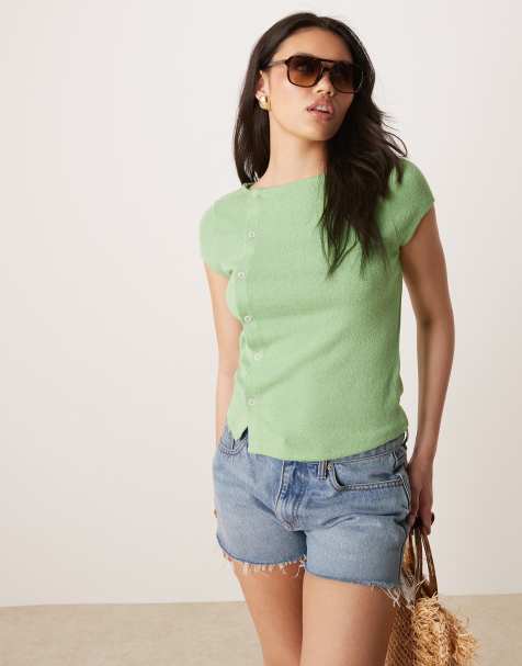 ASOS DESIGN - Gebreid T-shirt met textuur en knoopdetail in groen - view 1