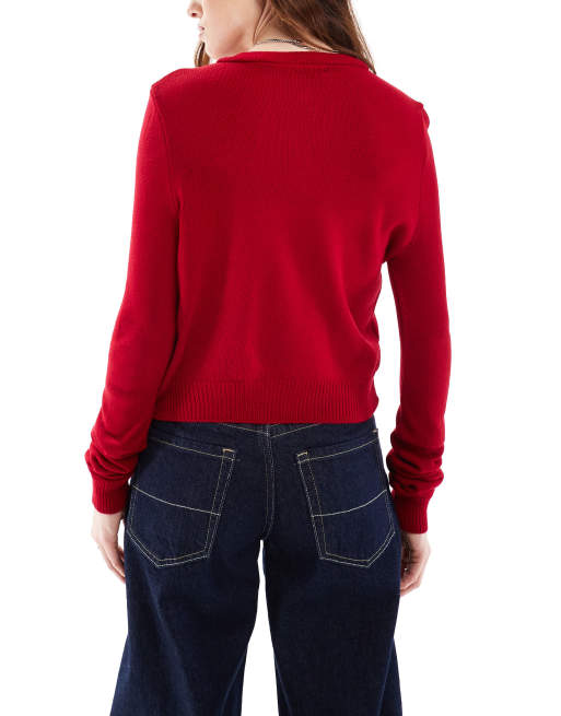 ASOS DESIGN - Gebreid vest met ronde hals en striklogo in rood, 3 van 4