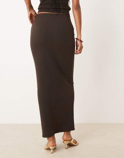 ASOS DESIGN - Gebreide bouclé midi rok in chocoladebruin, deel van co-ord set, 2 van 5