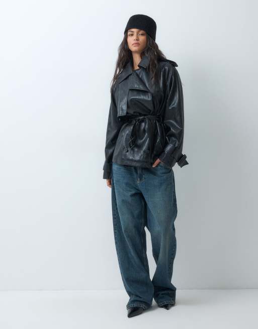 ASOS DESIGN gebreide bouclé pillbox in zwart, 3 van 5