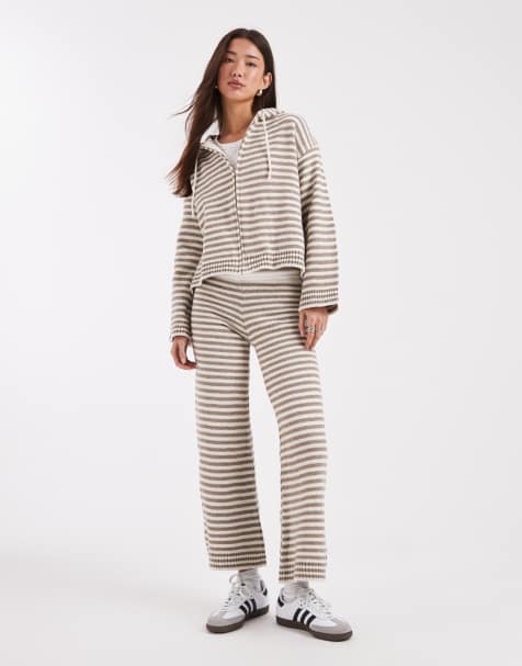 ASOS DESIGN - Gebreide broek met strepen en wijde pijpen, deel van co-ord set - view 1
