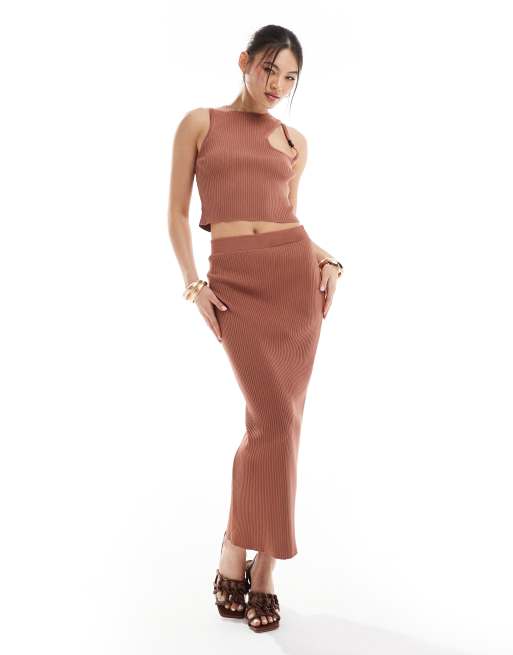 ASOS DESIGN - Gebreide geribbelde midaxi rok in bruin, deel van co-ord set