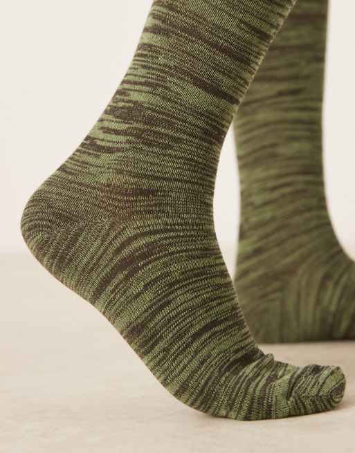 ASOS DESIGN - Gebreide kniekousen in gemengde chocoladebruine en groene garens, 2 van 3