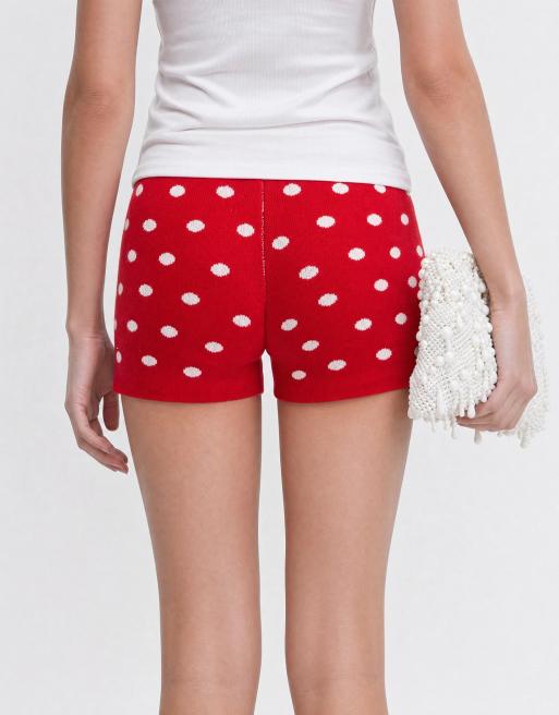 ASOS DESIGN - Gebreide micro short met stippen in rood, deel van co-ord set, 4 van 5