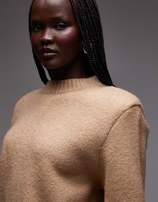 ASOS DESIGN - Gebreide polotrui met schoudervullingen in bruin, 2 van 4
