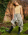 Thumbnail 1 van 4