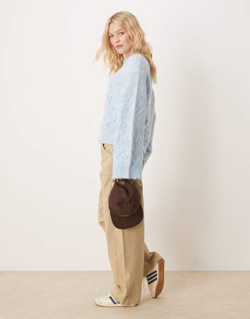 ASOS DESIGN - Gebreide trui met 3D kabels en brede manchetten in lichtblauw, 3 van 4