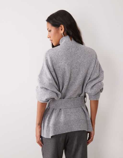 ASOS DESIGN gebreide trui met brede riem en opstaande kraag in grijs gemêleerd, 4 van 4