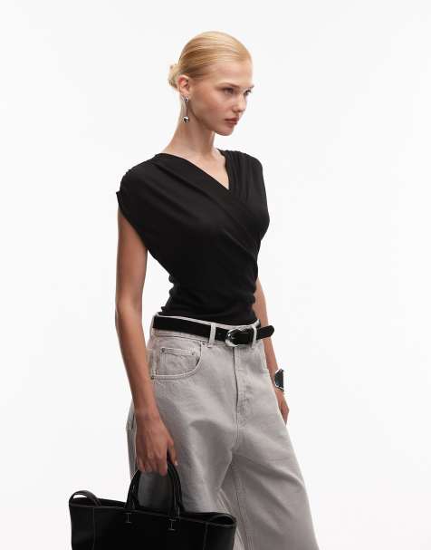 ASOS DESIGN - Gedrapeerde body van zachte jersey met overslag in zwart - view 1