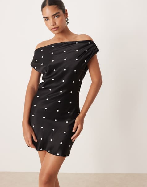 ASOS DESIGN - Gedrapeerde mini-jurk van satijn met blote schouders en stippenprint - view 1