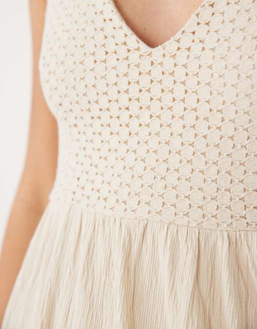 ASOS DESIGN - Gehaakte midi-jurk met halternek in neutraal, 3 van 4