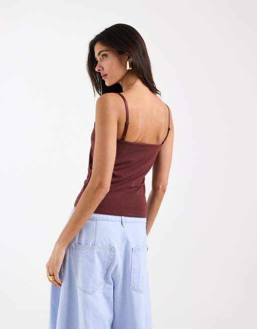 ASOS DESIGN - Gelaagde camitop met lage ronde hals in chocoladebruin, 4 van 4