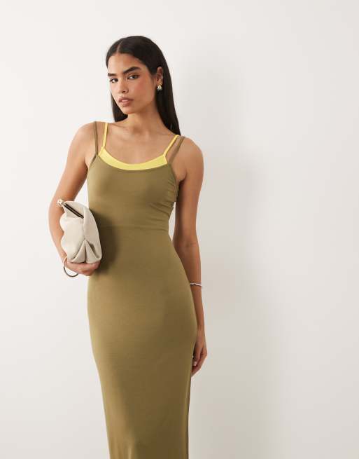 ASOS DESIGN - Gelaagde maxi jurk in kaki en lichtgeel, 2 van 4