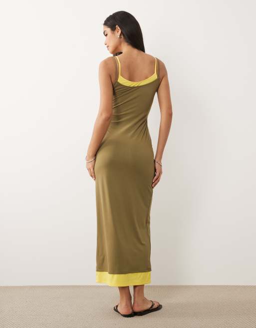 ASOS DESIGN - Gelaagde maxi jurk in kaki en lichtgeel, 3 van 4