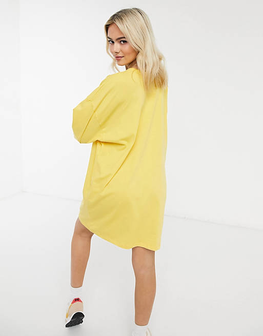 ASOS DESIGN – Gelbes T-Shirt-Kleid im Oversize-Stil | ASOS